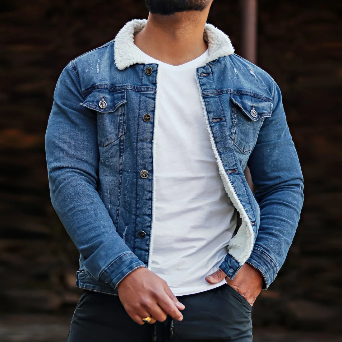 Veste Jean A Col Mouton Bleu Denim de Black Needle 7 Veste Jean A Col Mouton Bleu Denim de Black Needle – Image 5