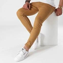 Jean Slim 3503 Camel de Black Needle 8 Jean Slim 3503 Camel de Black Needle -Black Needle Soldes black needle 264631 DHZ 3503 3 MUSTARD 20210505T160842 03