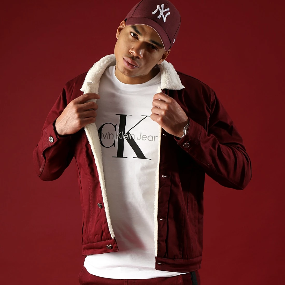 Veste Jean Col Mouton 7004 Bordeaux de Black Needle 7 Veste Jean Col Mouton 7004 Bordeaux de Black Needle – Image 5