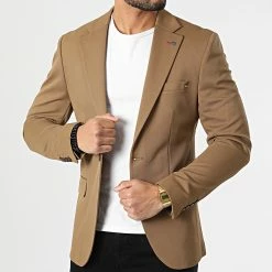 Blazer 20255 Beige de Black Needle
