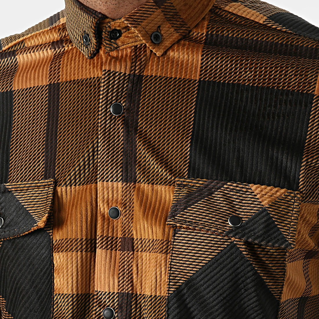 Chemise Manches Longues A Carreaux Y-3560-07 Camel Noir de Black Needle 4 Chemise Manches Longues A Carreaux Y-3560-07 Camel Noir de Black Needle – Image 2