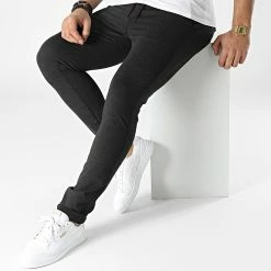 Pantalon 9001 Gris Anthracite Chiné de Black Needle -Black Needle Soldes black needle 294951 PNT 9001 2 BLACK 20211210T145306 03