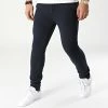 Pantalon PNT-9001 Bleu Marine de Black Needle 1 Pantalon PNT-9001 Bleu Marine de Black Needle -Black Needle Soldes black needle 294952 PNT 9001 NAVY 20211210T152225 01
