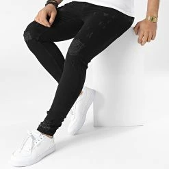 Jean Skinny DH-3039-57 Noir de Black Needle -Black Needle Soldes black needle 315182 DH 3039 57 BLACK 20220415T151653 03