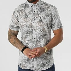 Chemise Manches Courtes Y-3619 Blanc de Black Needle -Black Needle Soldes black needle 318222 Y 3619 11 20220510T161121 03