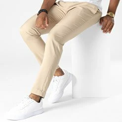 Pantalon Chino 398 Beige de Black Needle -Black Needle Soldes black needle 329203 BLK 398 BEIGE 20220726T154324 03