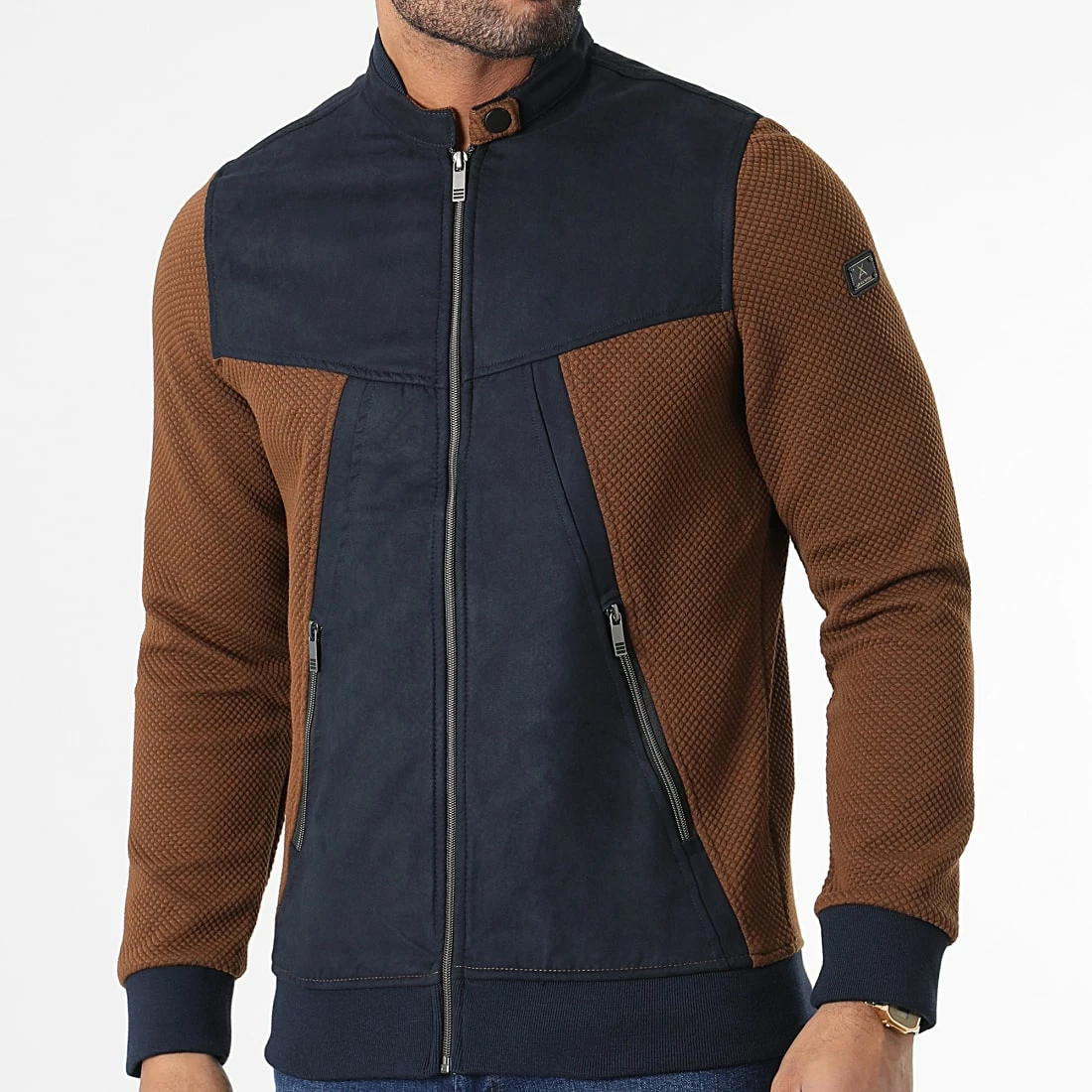 Veste Zippée BLC22K03 Marron Bleu Marine de Black Needle 3 Veste Zippée BLC22K03 Marron Bleu Marine de Black Needle
