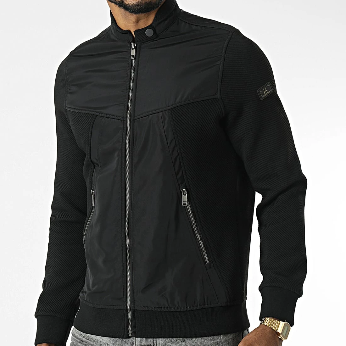 Veste Zippée BLC22K04 Noir de Black Needle 5 Veste Zippée BLC22K04 Noir de Black Needle – Image 3