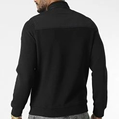Veste Zippée BLC22K04 Noir de Black Needle 9 Veste Zippée BLC22K04 Noir de Black Needle -Black Needle Soldes black needle 343352 BLC22K04 BLACK 20221014T151334 04
