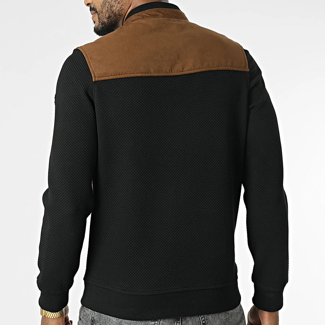 Veste Zippée BLC22K03 Noir Marron de Black Needle 6 Veste Zippée BLC22K03 Noir Marron de Black Needle – Image 4