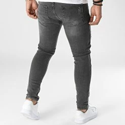 Jean Skinny 3039 Gris Anthracite de Black Needle -Black Needle Soldes black needle 343389 DHZ 3039 63 20221108T142302 04