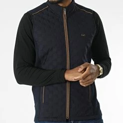 Veste Zippée Sans Manches BLC22K11 Bleu Marine de Black Needle 8 Veste Zippée Sans Manches BLC22K11 Bleu Marine de Black Needle -Black Needle Soldes black needle 343397 BLC22K11 BLEU MARINE 20221014T151229 03