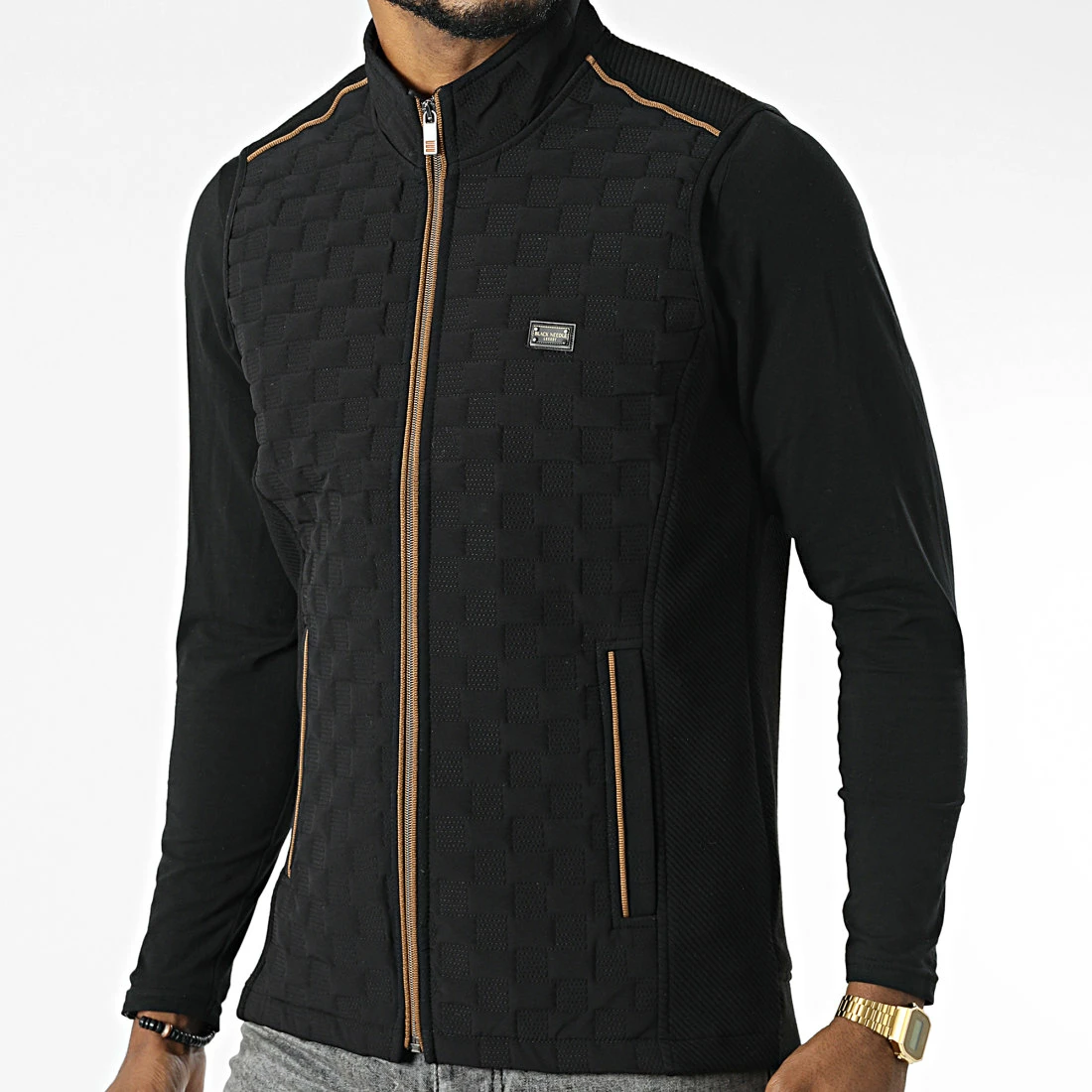 Veste Zippée Sans Manches BLC22K11 Noir de Black Needle 5 Veste Zippée Sans Manches BLC22K11 Noir de Black Needle – Image 3