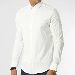 Chemise Manches Longues Y3687 Blanc de Black Needle -Black Needle Soldes black needle 348544 Y3687 ECRU 20221128T141449 03