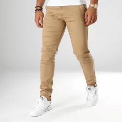 Black Needle Soldes 23 Pantalon Chino 1012 Camel Clair de Black Needle
