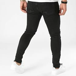 Jean Skinny DHZ-3607 Noir de Black Needle -Black Needle Soldes none 289857 DHZ 3607 1 20211102T092715 04