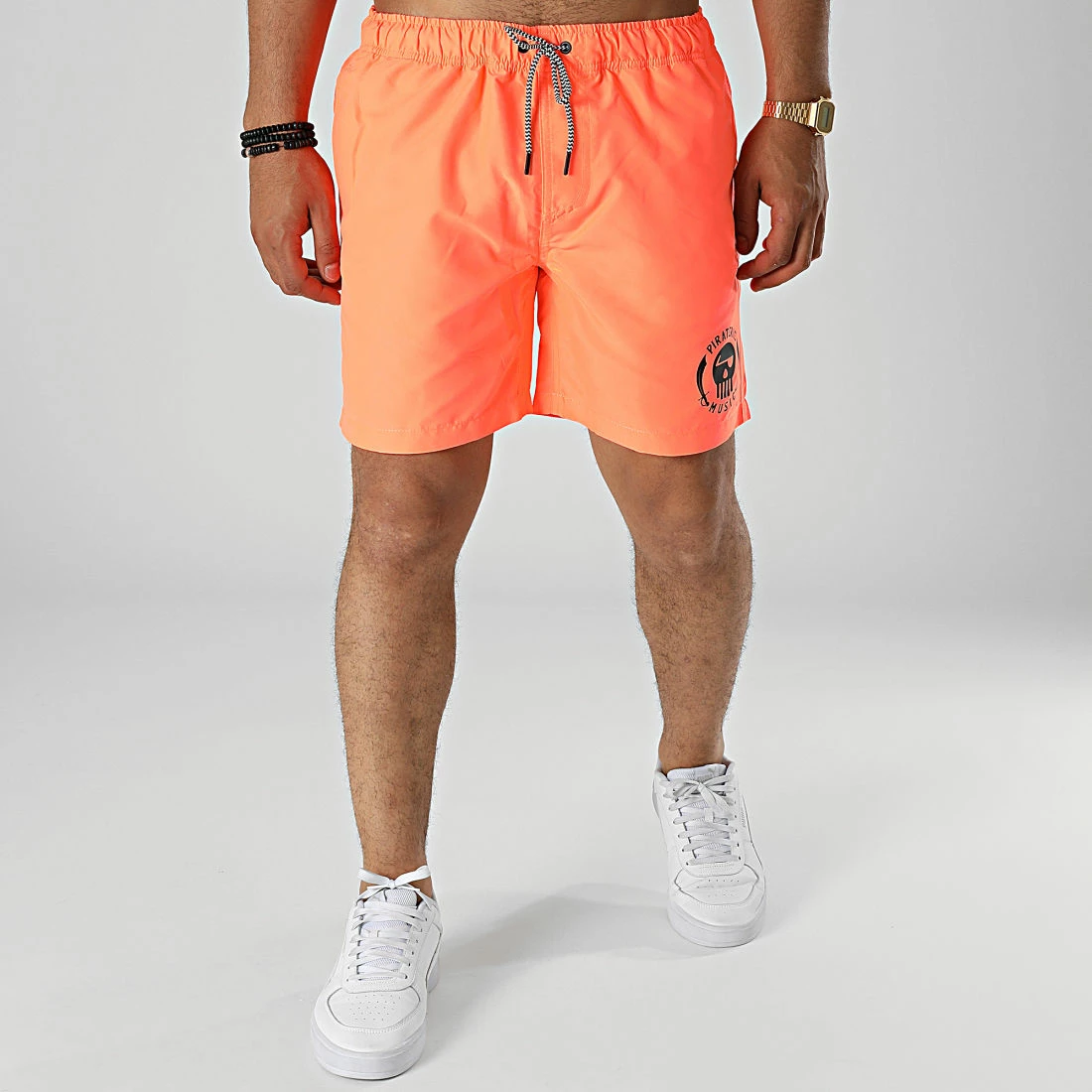 Short De Bain Logo Orange Fluo Noir de Piraterie Music 5 Short De Bain Logo Orange Fluo Noir de Piraterie Music – Image 3