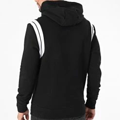 Sweat Capuche PBN Noir de La Piraterie 9 Sweat Capuche PBN Noir de La Piraterie -Black Needle Soldes la piraterie 266680 7666 BLACK 20210528T154248 04