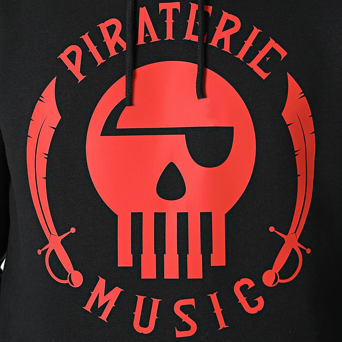 Sweat Capuche Piraterie Music Noir Rouge 4 Sweat Capuche Piraterie Music Noir Rouge – Image 2