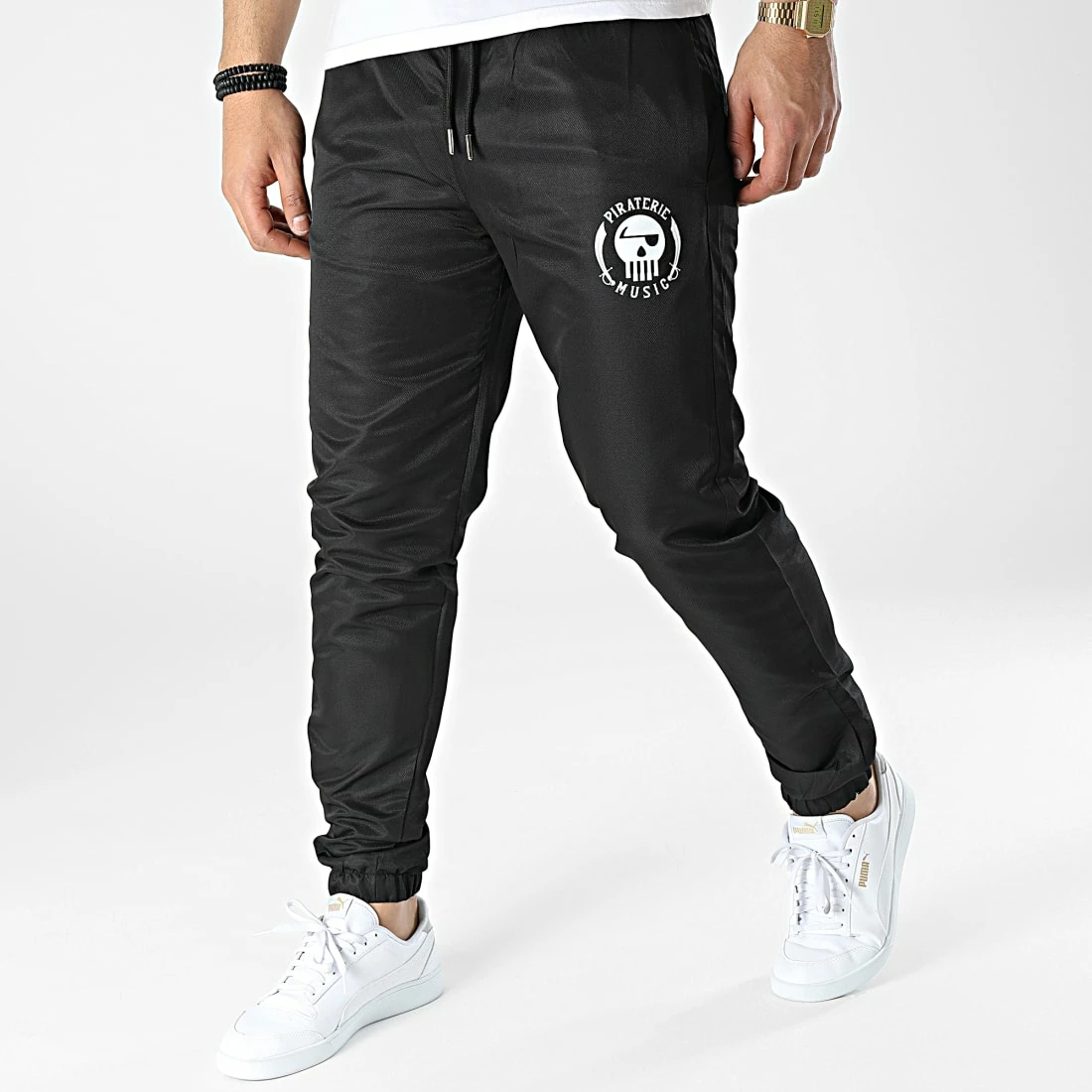 Pantalon Jogging Diamant Logo Noir de Piraterie Music 3 Pantalon Jogging Diamant Logo Noir de Piraterie Music