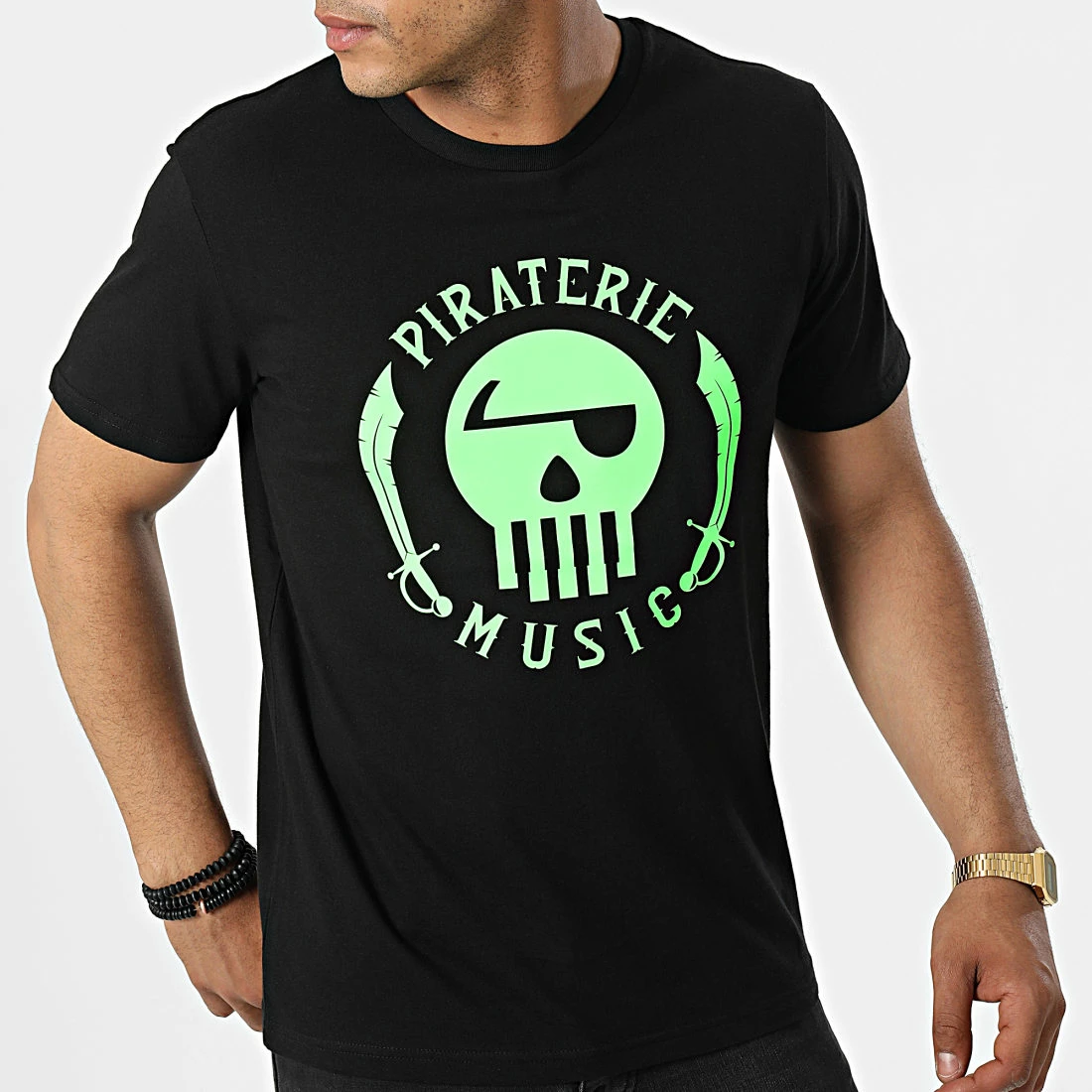 Tee Shirt Logo Noir Vert Fluo de Piraterie Music 5 Tee Shirt Logo Noir Vert Fluo de Piraterie Music – Image 3