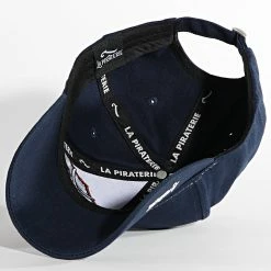 Casquette League 9051 Bleu Marine de La Piraterie -Black Needle Soldes la piraterie 328099 9051 NAVY 20220720T160639 04