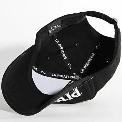 Casquette Plug 9054 Noir de La Piraterie 9 Casquette Plug 9054 Noir de La Piraterie -Black Needle Soldes la piraterie 328102 9054 BLACK 20220720T160655 04