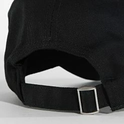 Casquette Logo Noir Rouge de Piraterie Music -Black Needle Soldes la piraterie 329543 PIRAT CAP LOGO NOIROU 20220923T161228 03