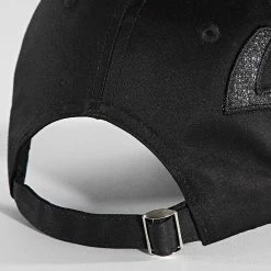 Casquette Side Glitter Noir de Piraterie Music -Black Needle Soldes la piraterie 334813 PRT MUSIC NT SIDE GLITTER 20220830T155946 03