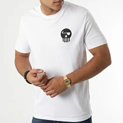 Tee Shirt Logo Chest And Back Blanc Noir de Piraterie Music -Black Needle Soldes la piraterie 336312 PIRAT TS LOGOCHESTBACK BLCNOI 20220902T160332 04