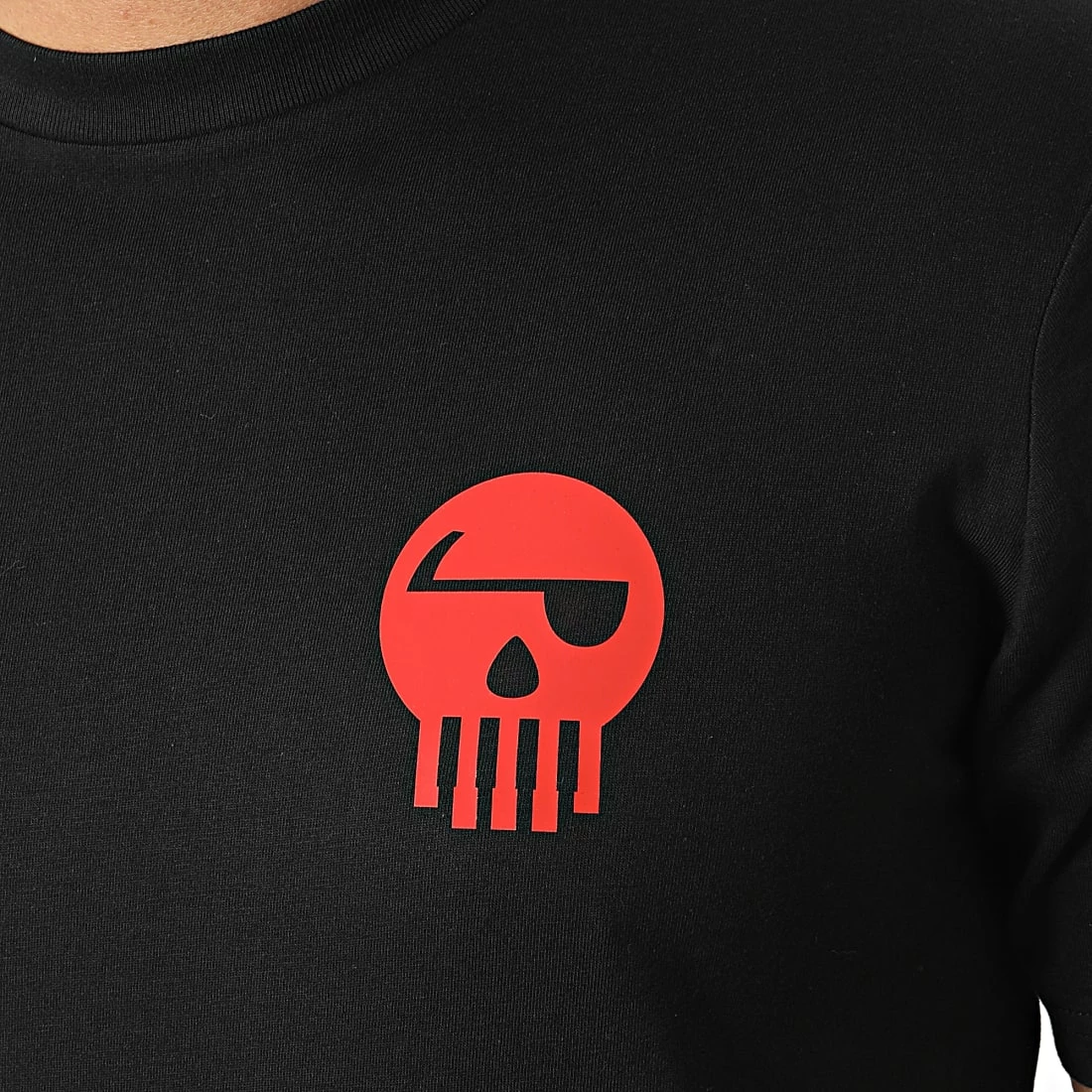 Tee Shirt Logo Chest And Back Noir Rouge de Piraterie Music 4 Tee Shirt Logo Chest And Back Noir Rouge de Piraterie Music – Image 2