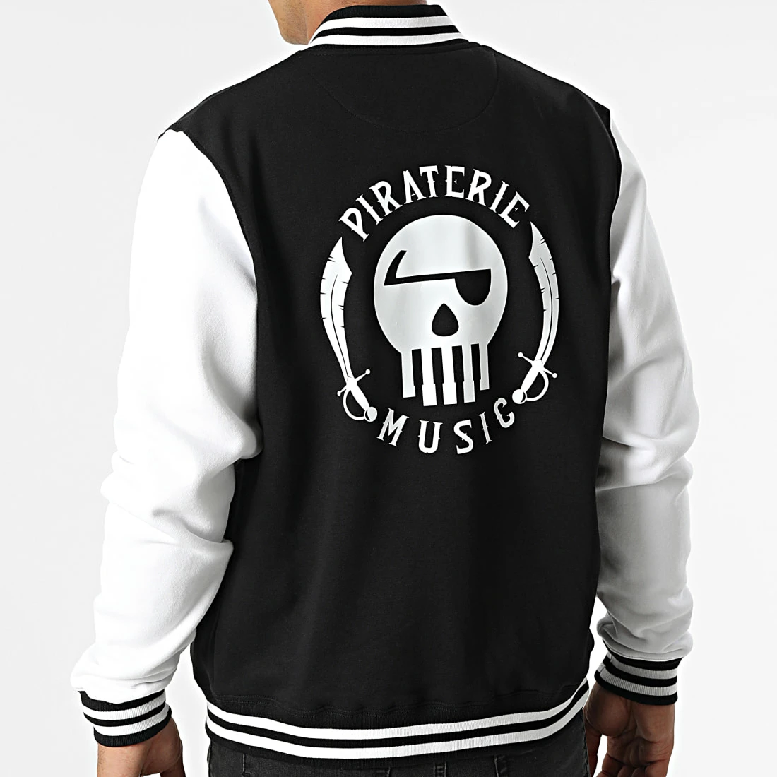 Veste Teddy Logo Noir Blanc de Piraterie Music 3 Veste Teddy Logo Noir Blanc de Piraterie Music